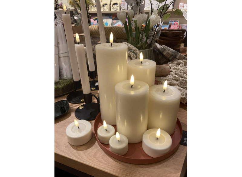 Bloklys LED Ø7,5 Creme