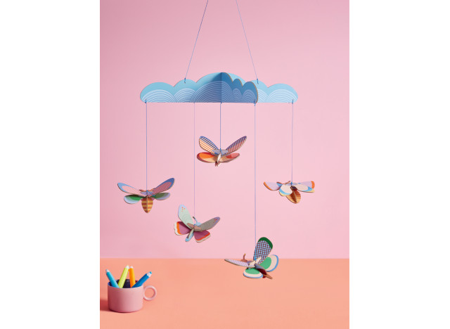 Mobile - Butterfly dance