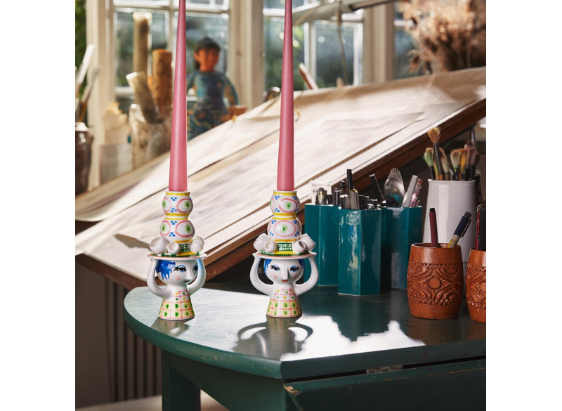 Lysestage Lady with hat H16 cm pink