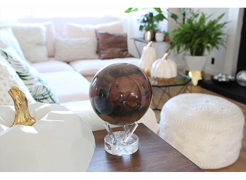 Moving Globe Mars 4,5