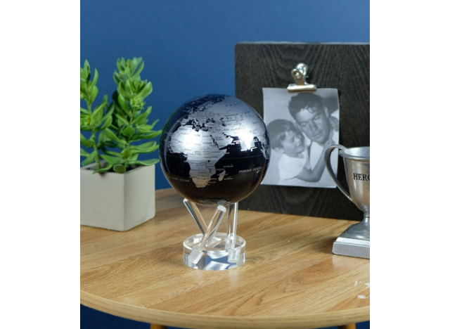 Moving Globe BlackSilver Ø21,59cm