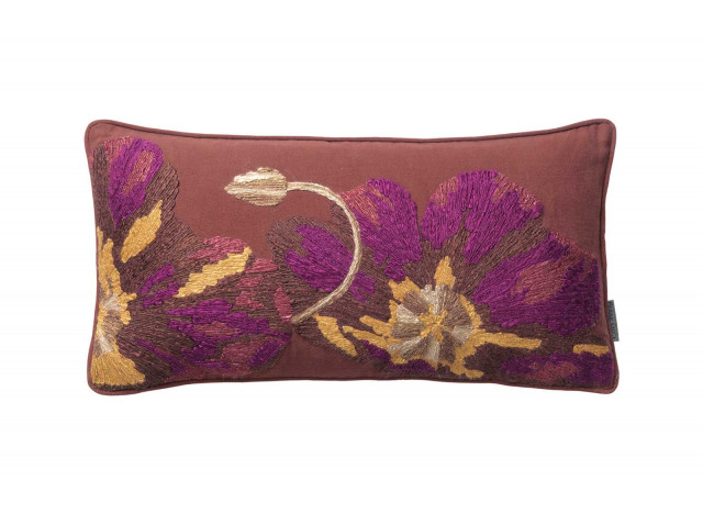 Pude embroid maghony 25x45