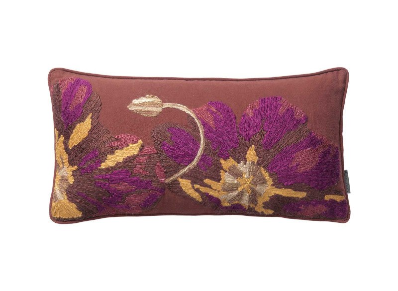 Pude embroid maghony 25x45