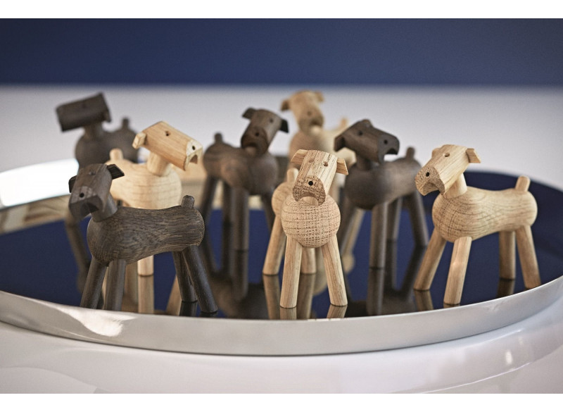 Hund Tim Mørk egetræ